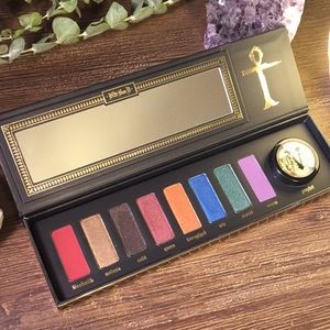 LIMITED EDITION Kat Von D Serpentina Palette